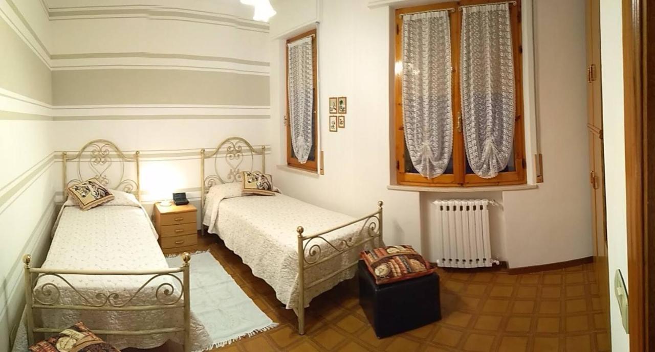 Apartamento Casa Di Nonna Cate Montepulciano Stazione Exterior foto